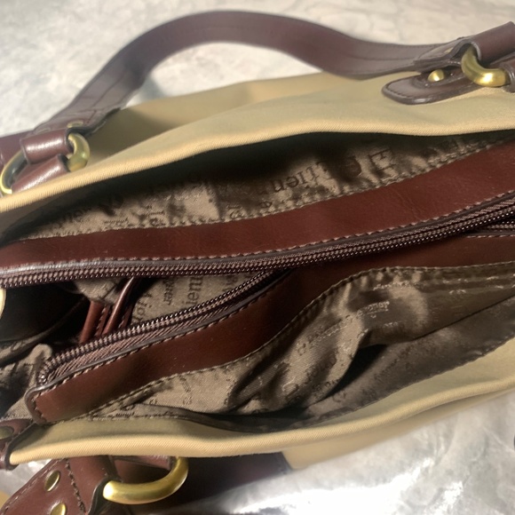 ETIENNE AIGNER Elegant Brown Shoulder Bag - Perfect Condition, Great Deal! - Picture 14 of 16